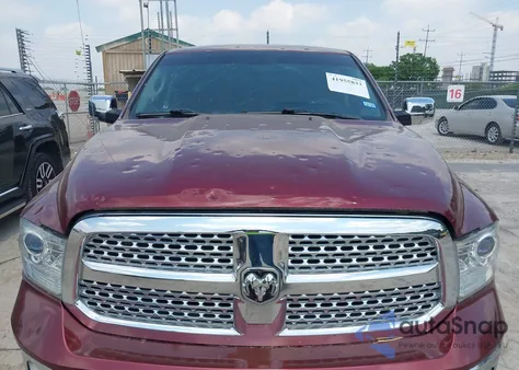 2017 Ram 1500 Laramie 4X2 6'4 Box из США, поврежденный, VIN 1C6RR6VT2HS567756
